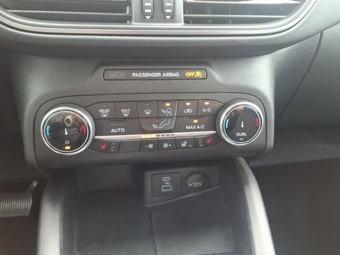 Used 2023 Ford Escape Active AWD/4WD image 18