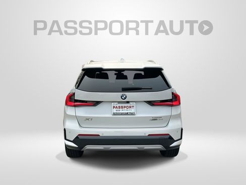 Used 2024 BMW X1 xDrive28i w/ Premium Package AWD/4WD image 4