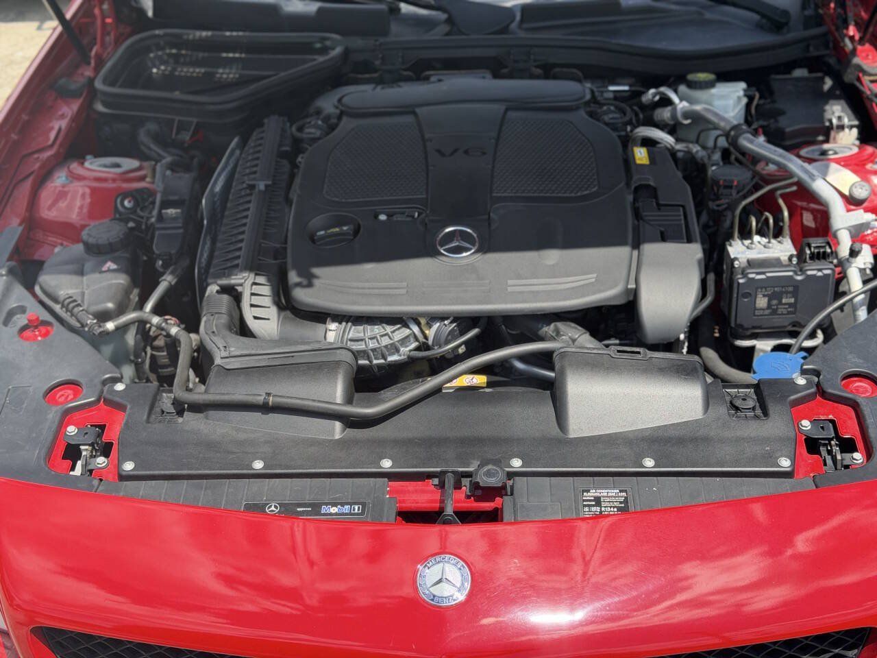 Used 2013 Mercedes-Benz SLK 350 image 17