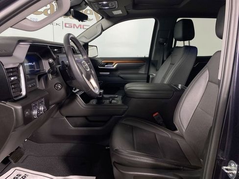 Used 2023 GMC Sierra 1500 Denali w/ Denali Reserve Package image 11