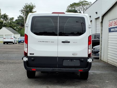 Used 2015 Ford Transit 350 XLT RWD image 4