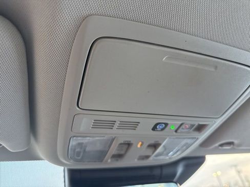 Used 2021 Honda Accord Touring image 19