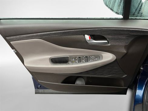 Used 2020 Hyundai Santa Fe SEL image 17