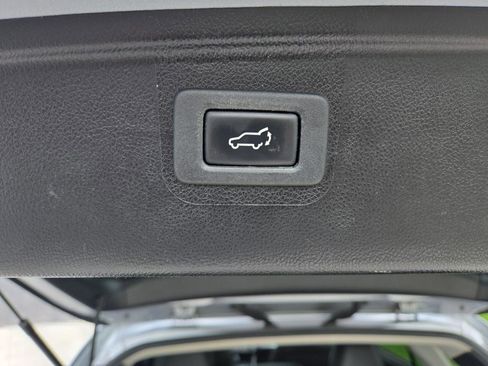 Used 2016 Subaru Outback 2.5i Limited w/ Popular Package #4 AWD/4WD image 10