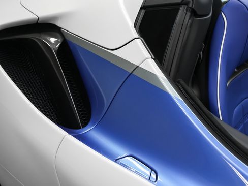 Certified 2025 Ferrari SF90 Spider image 12