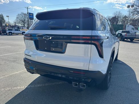 New 2026 Chevrolet Traverse LT w/ Midnight/Sport Edition image 5