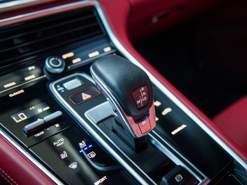 Certified 2023 Porsche Panamera Platinum Edition RWD image 15