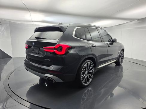 Used 2024 BMW X3 sDrive30i w/ Convenience Package RWD image 3