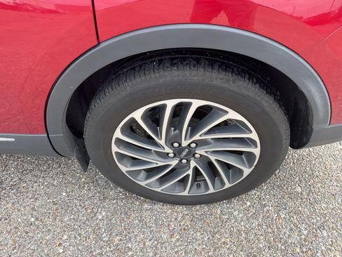 Used 2020 Lincoln Nautilus Reserve w/ Equipment Group 201A FWD image 22