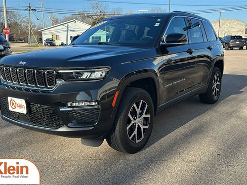 Used 2024 Jeep Grand Cherokee Limited w/ Trailer Tow Package image 3