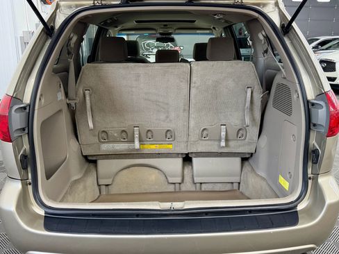 Used 2006 Toyota Sienna LE image 14