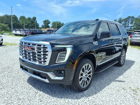 New 2026 GMC Yukon Denali w/ Advanced Technology Package AWD/4WD image 3
