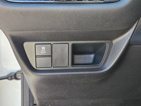 Certified 2023 Honda HR-V LX image 35