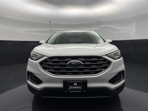 Used 2019 Ford Edge SEL w/ Equipment Group 201A AWD/4WD image 3
