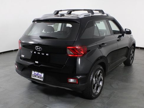 Certified 2026 Hyundai Venue SEL FWD image 4