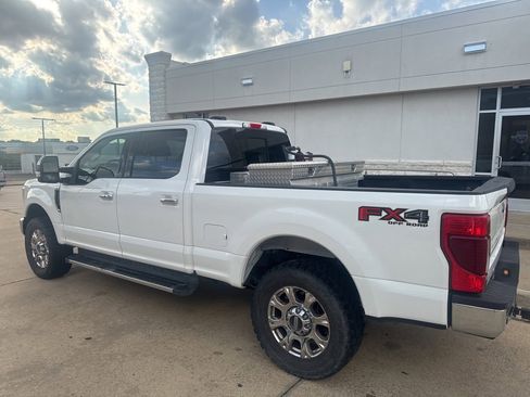 Used 2022 Ford F250 Lariat w/ Lariat Ultimate Package AWD/4WD image 6