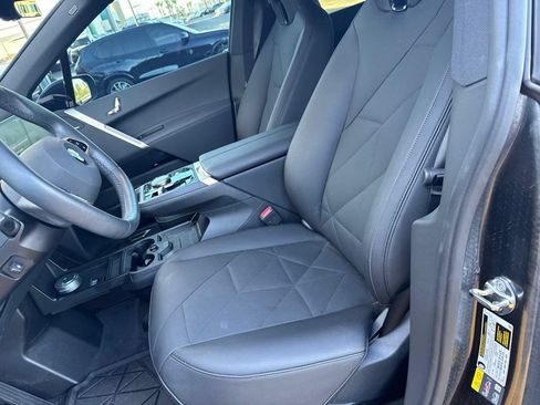 Used 2026 BMW iX xDrive45 w/ Premium Package AWD/4WD image 8
