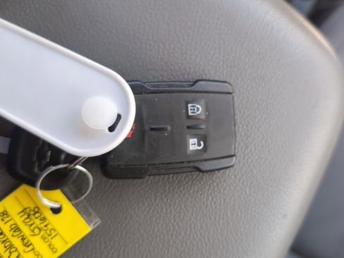 Used 2020 Chevrolet Colorado W/T image 25