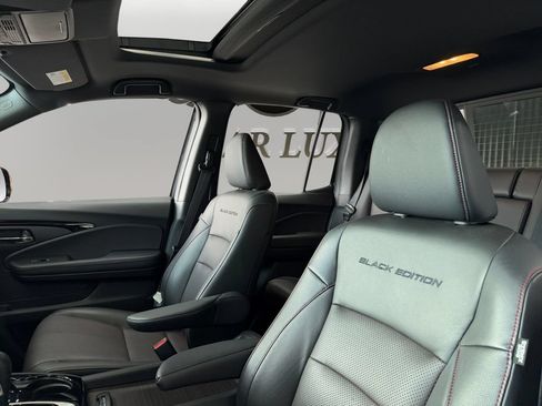 Used 2019 Honda Ridgeline Black Edition image 9