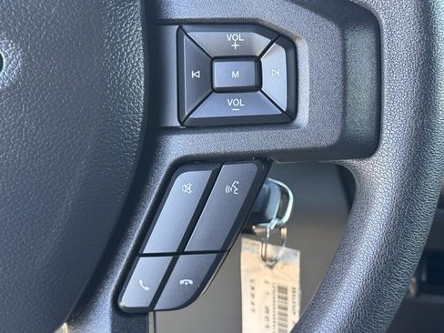 Used 2022 Ford F550 2WD Crew Cab Super Duty image 21