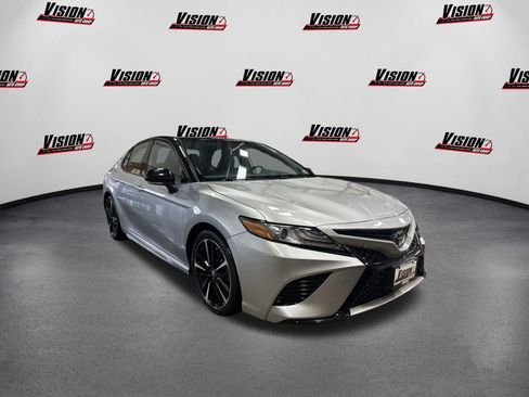 Used 2019 Toyota Camry XSE w/ Navigation Package image 3