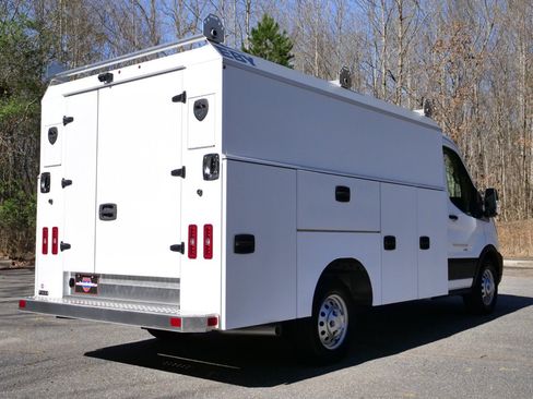 Used 2024 Ford Transit 350 AWD w/ Exterior Upgrade Package image 9
