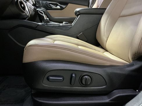 Used 2024 Chevrolet Blazer Premier w/ Enhanced Convenience Package image 22