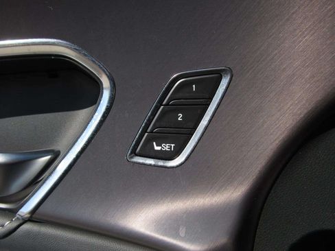 Certified 2025 Acura RDX SH-AWD image 26