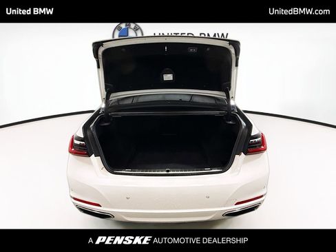 Used 2020 BMW 740i image 14