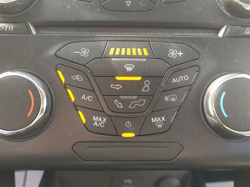 Used 2018 Ford Fusion S FWD image 28