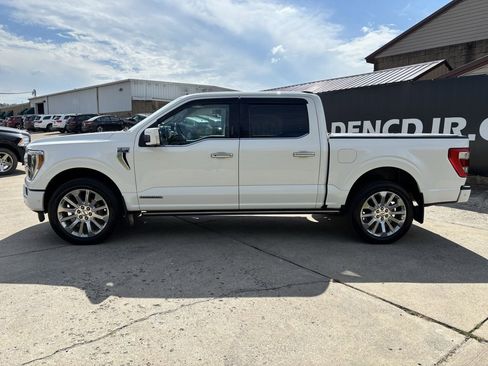 Used 2021 Ford F150 Limited image 4