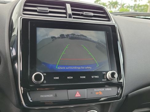Used 2025 Mitsubishi Outlander Sport LE AWD/4WD image 31