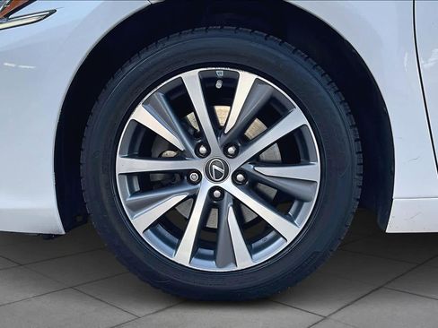 Used 2019 Lexus ES 350 w/ Accessory Package 2 image 9