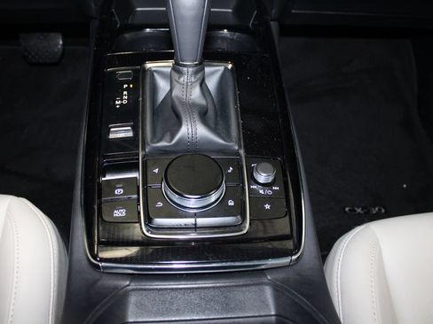 Used 2024 MAZDA CX-30 AWD 2.5 S w/ Preferred Package image 16