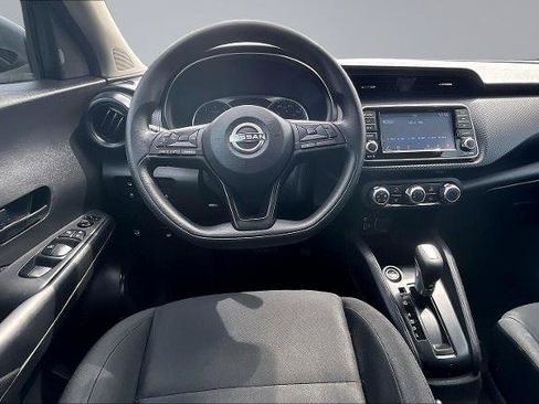 Used 2023 Nissan Kicks S w/ Interior Electronics Package FWD image 5
