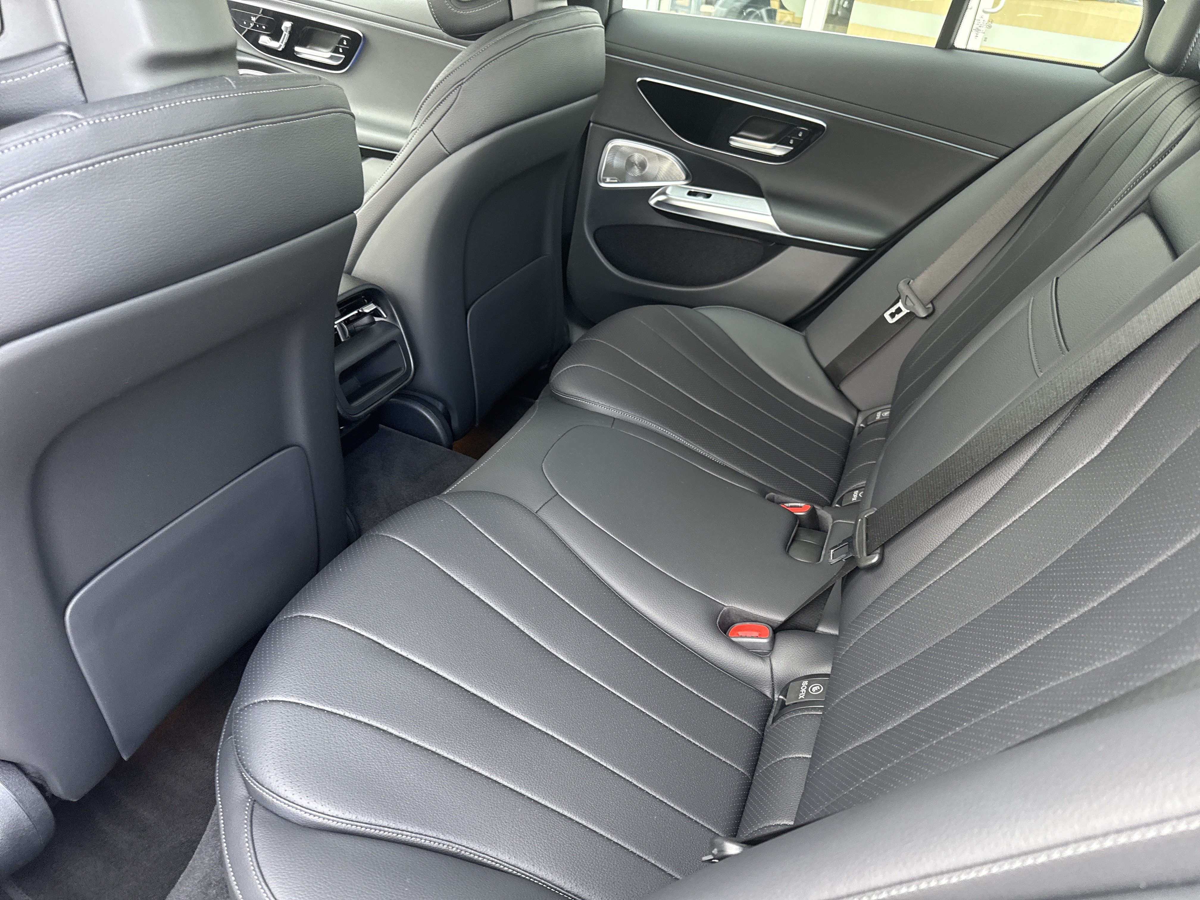 Certified 2024 Mercedes-Benz E 350 4MATIC Sedan image 12