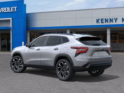 New 2026 Chevrolet Trax RS w/ Driver Confidence Package image 3