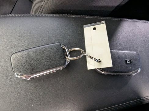 Used 2022 Kia K5 LXS image 24