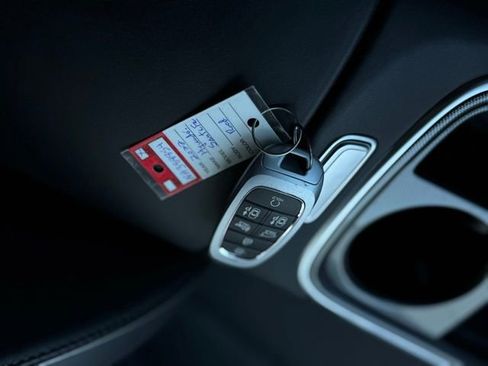 Used 2022 Hyundai Santa Fe Limited w/ Cargo Package image 37