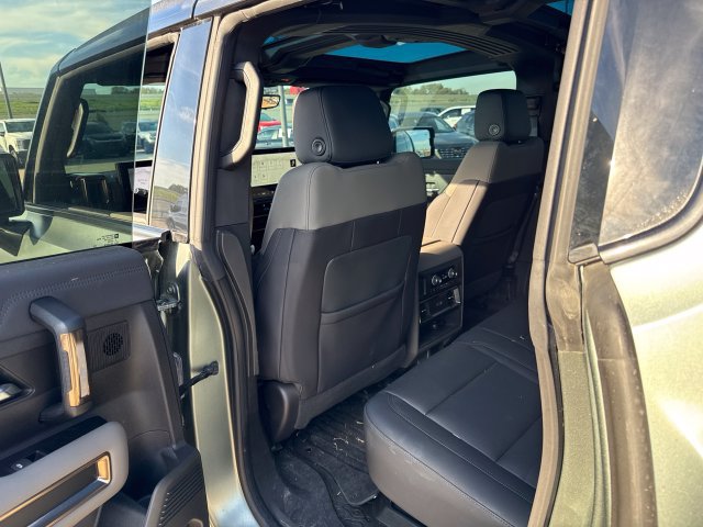 Used 2024 GMC Hummer EV 3X AWD/4WD image 4