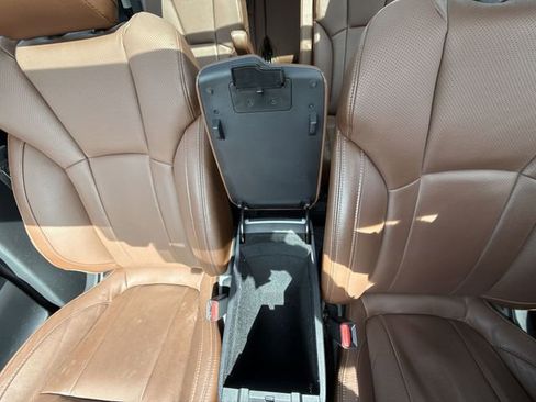 Used 2022 Subaru Ascent Touring w/ Popular Package #2A image 21