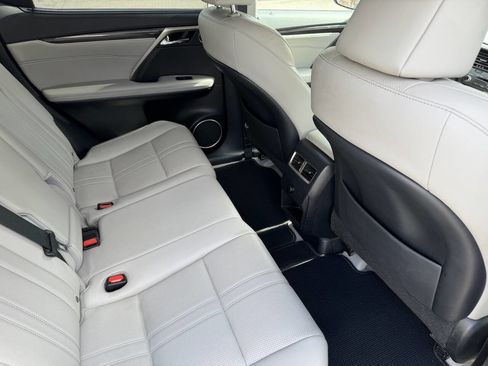 Used 2017 Lexus RX 350 FWD w/ Luxury Package image 23