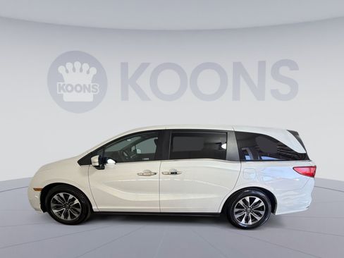 Used 2023 Honda Odyssey EX-L image 2