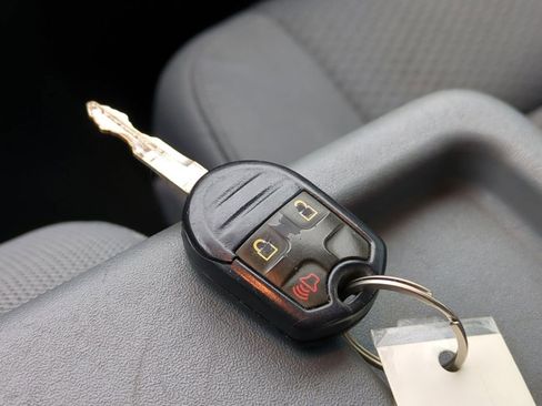 Used 2014 Ford F150 XLT w/ Trailer Tow Package image 38