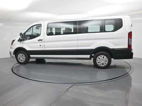 Used 2023 Ford Transit 350 XLT RWD image 7
