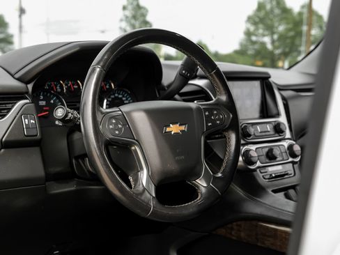 Used 2020 Chevrolet Tahoe LS RWD image 15