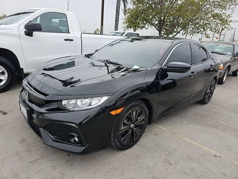 Used 2018 Honda Civic EX image 1