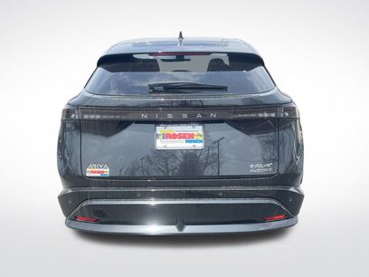 New 2025 Nissan Ariya AWD