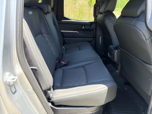 Used 2026 Toyota Tacoma Limited AWD/4WD image 15