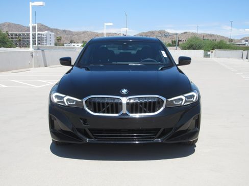 Used 2024 BMW 330i Sedan w/ Premium Package RWD image 3